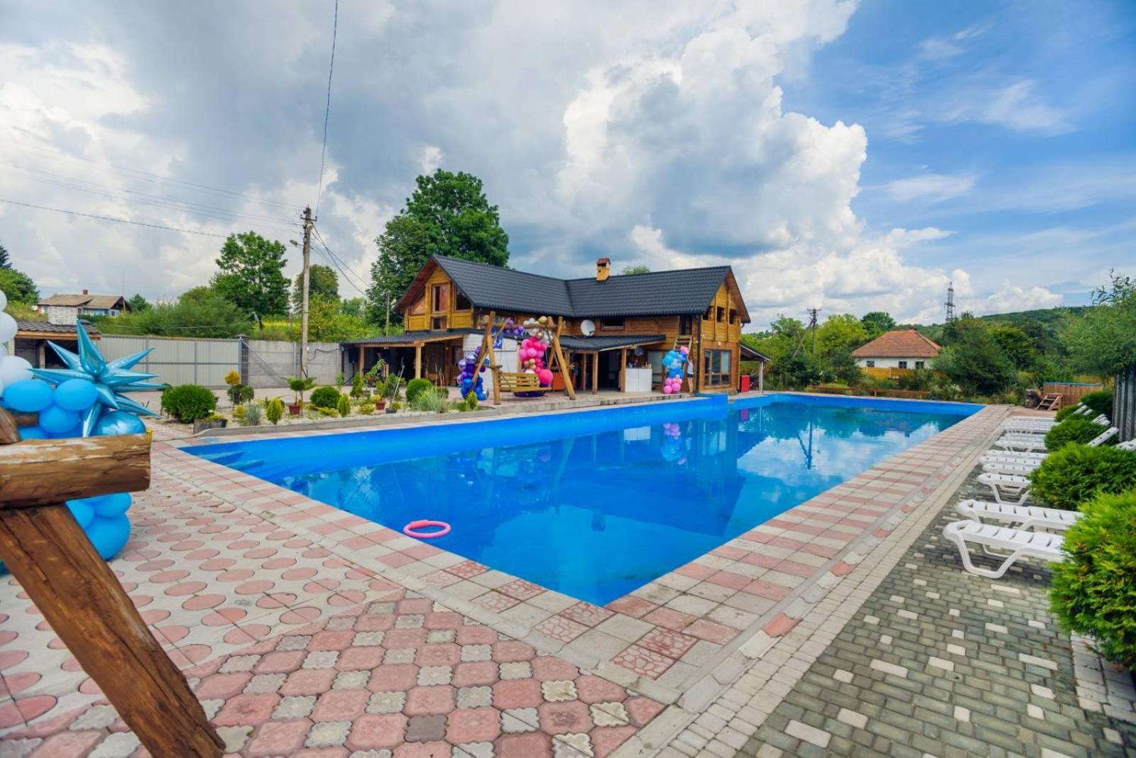 Hotel & Restaurant Complex Hap-Ok Brodki Zewnętrze zdjęcie