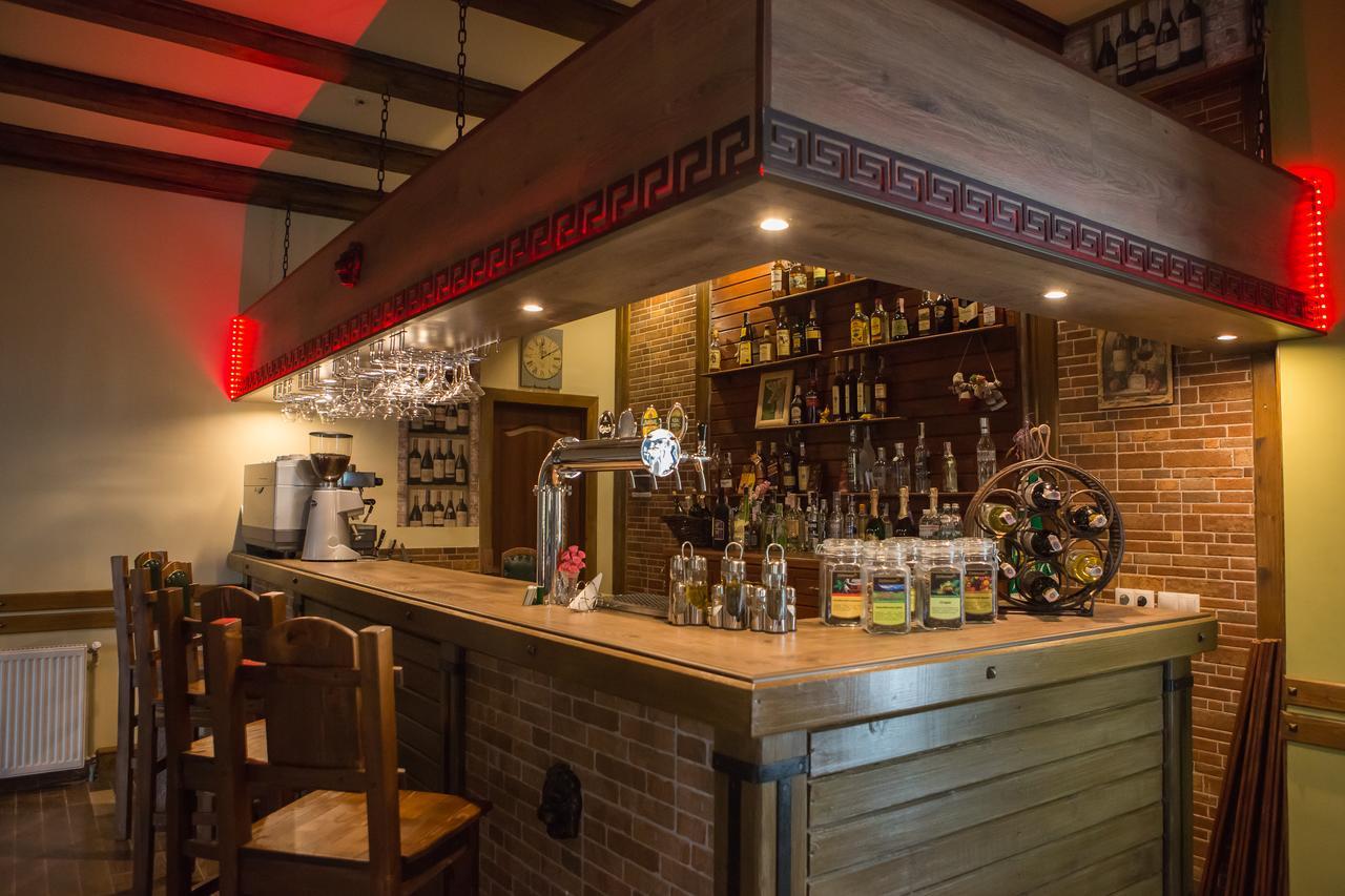 Hotel & Restaurant Complex Hap-Ok Brodki Zewnętrze zdjęcie