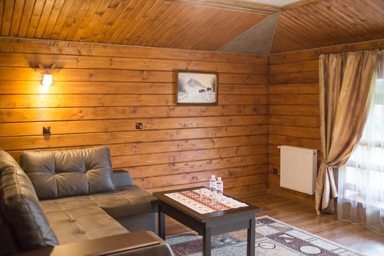 Hotel & Restaurant Complex Hap-Ok Brodki Zewnętrze zdjęcie