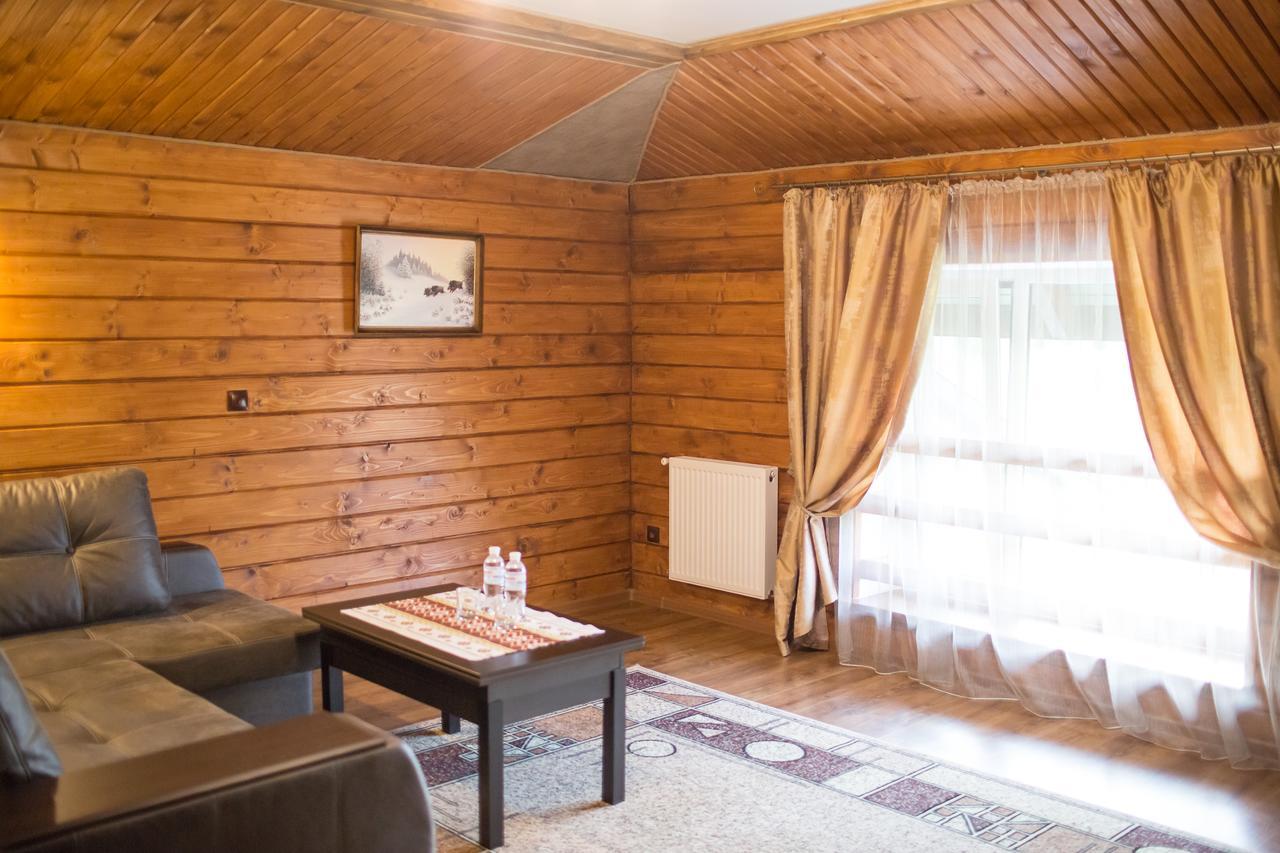 Hotel & Restaurant Complex Hap-Ok Brodki Zewnętrze zdjęcie