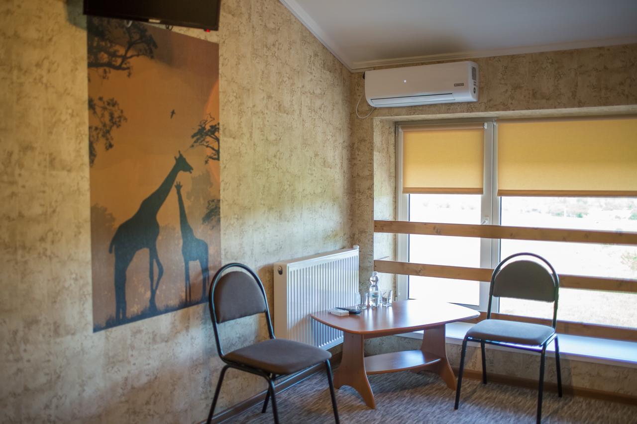 Hotel & Restaurant Complex Hap-Ok Brodki Zewnętrze zdjęcie